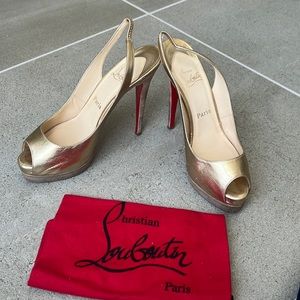 Christian Louboutin Carenita Sandler size 40